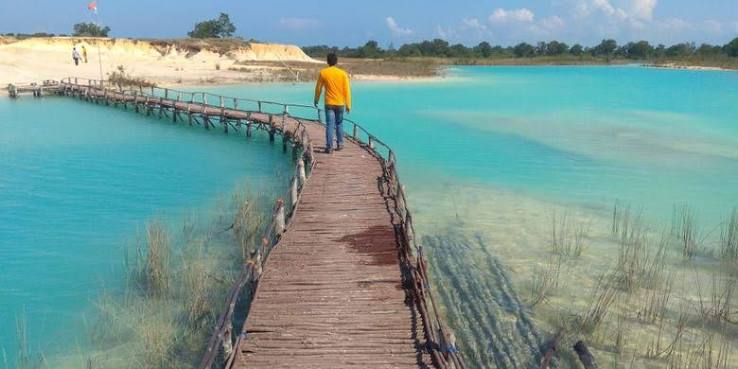 Danau Biru Bintan